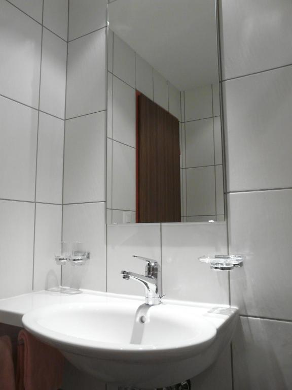 Hotel Garni Domino サース フェー 部屋 写真